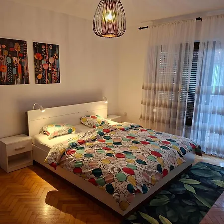 Apartmaji 2